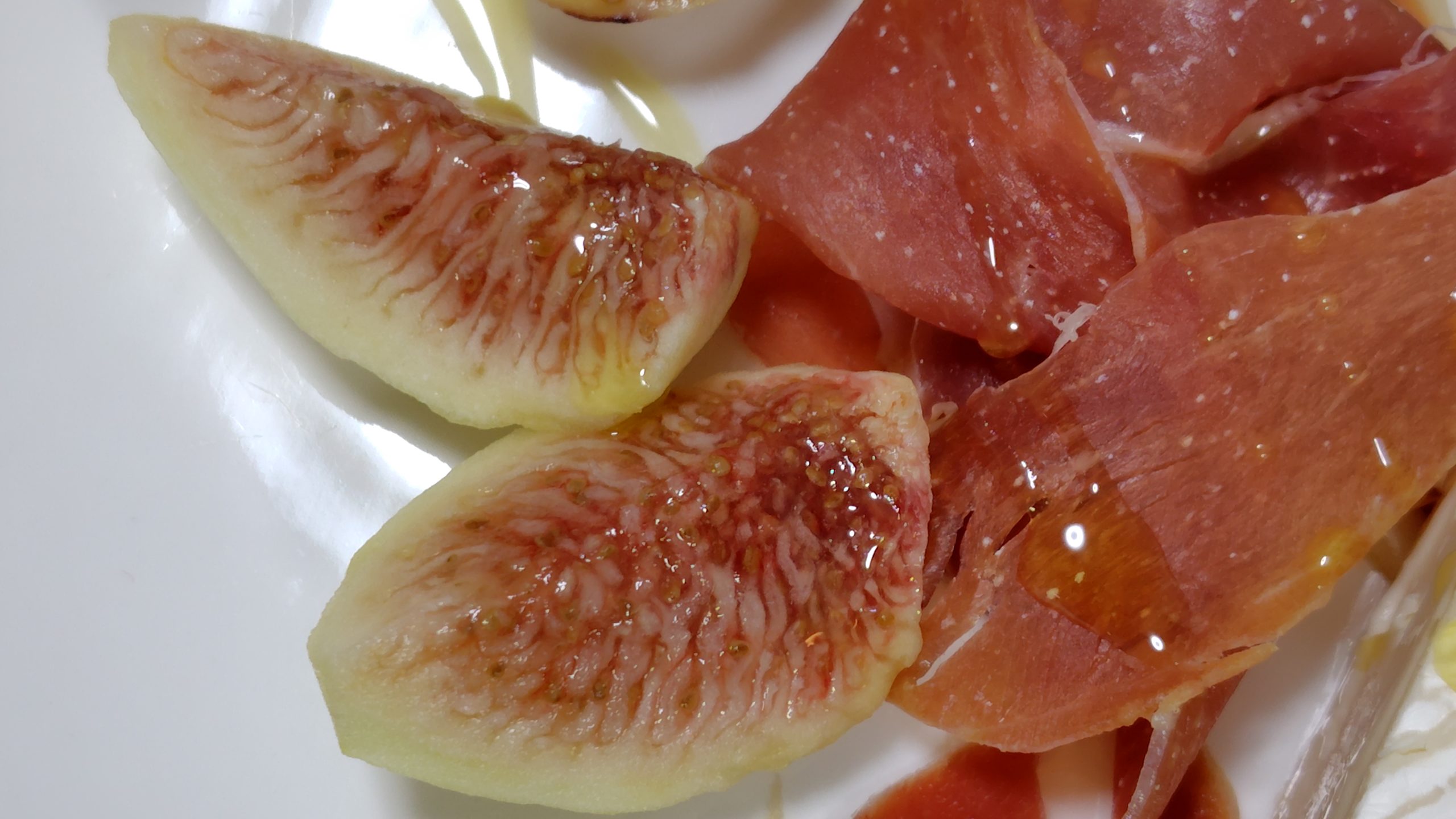 イチジク グリスビファレと生ハム